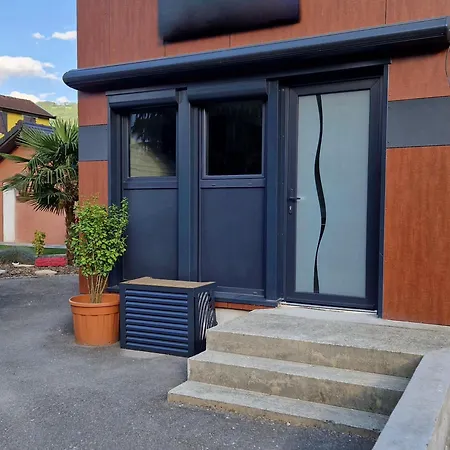 Agreable T2 Proche Crolles Coeur Gresivaudan شقة